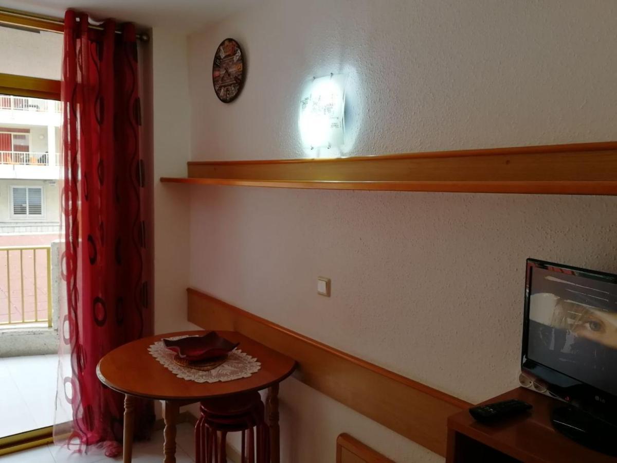 Studio In Aparthotel "Internacional" サロウ エクステリア 写真